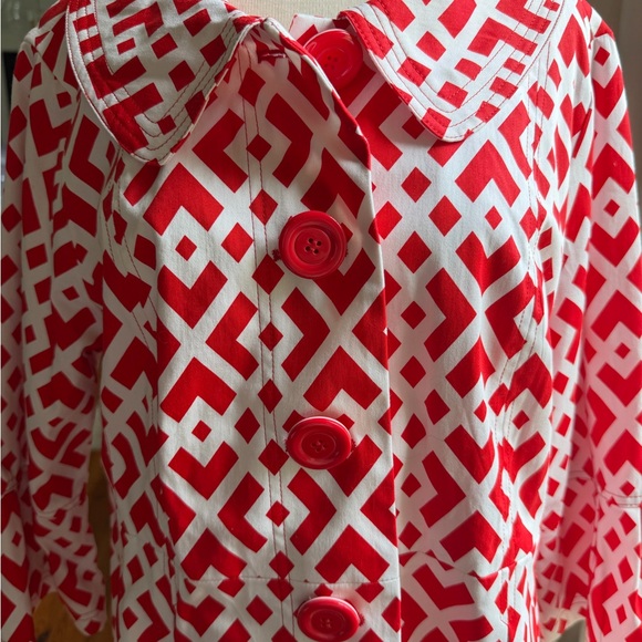 Eden Court Red Geometric Jacket - Picture 3 of 9